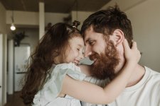 Co-ouderschap 50/50: De échte voordelen, nadelen en impact op je kind